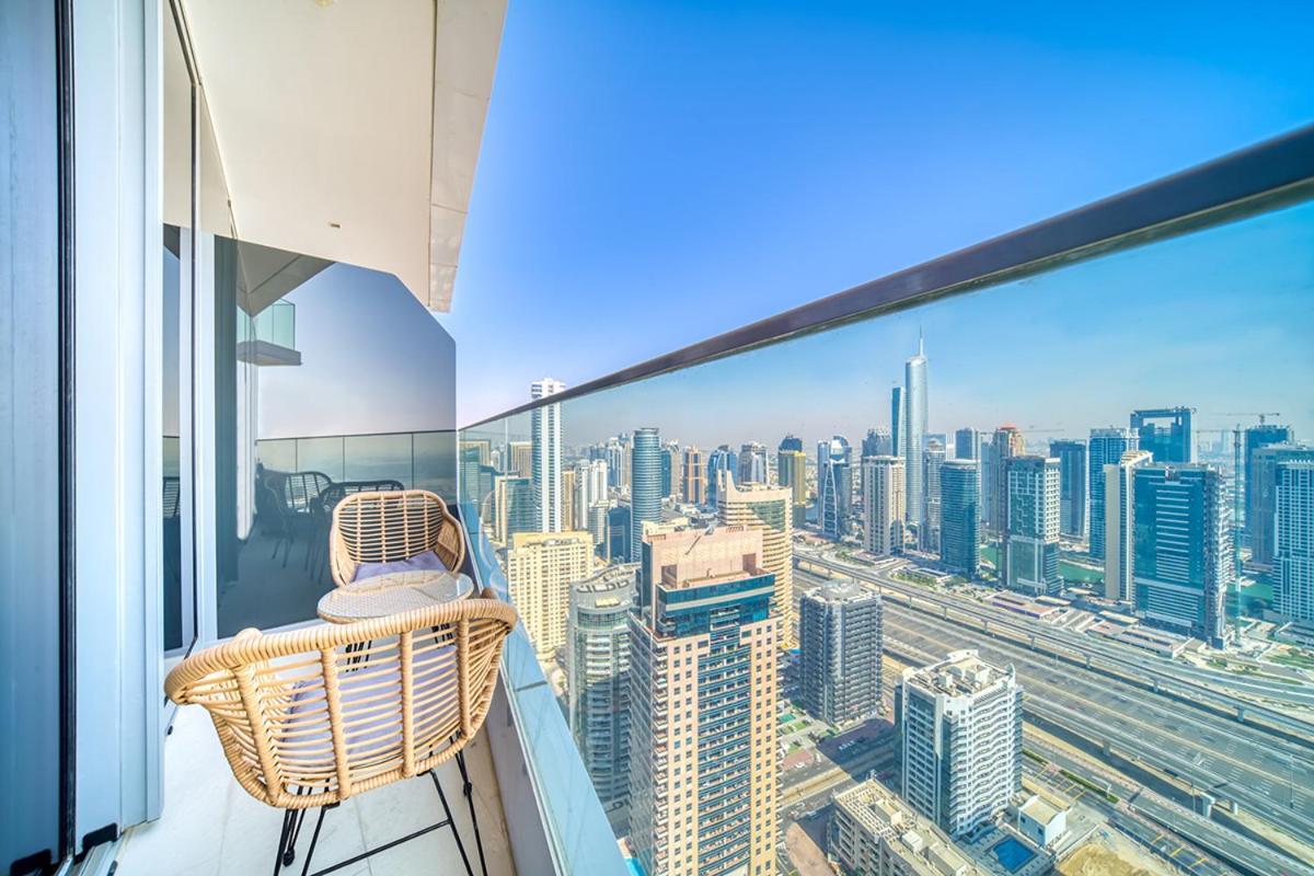 1 Bedroom In Stella Maris With Marina View By Pk Holidays Apartment *